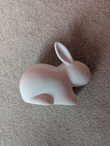 White ceramic bunny rabbit - white,